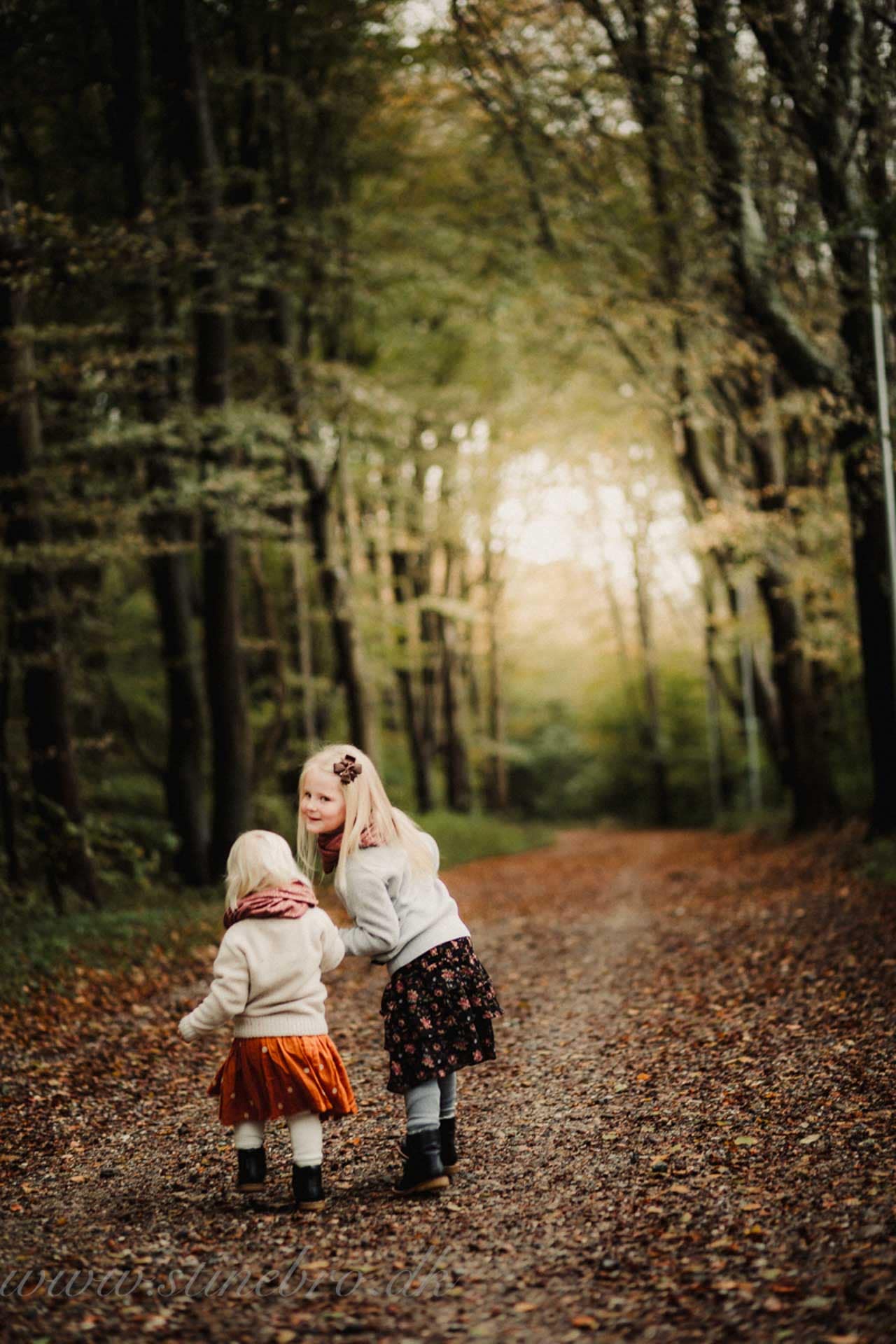 Børnefotograf - Få flotte billeder, der skaber smil og glæde Børnefotograf - Få flotte billeder, der skaber smil og glæde