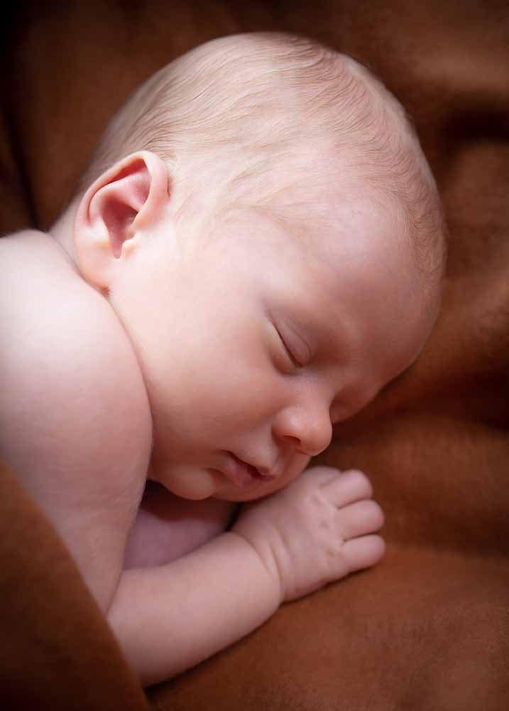 TIDEN BETYDER ALT, VED EN NEWBORN FOTOGRAFERING